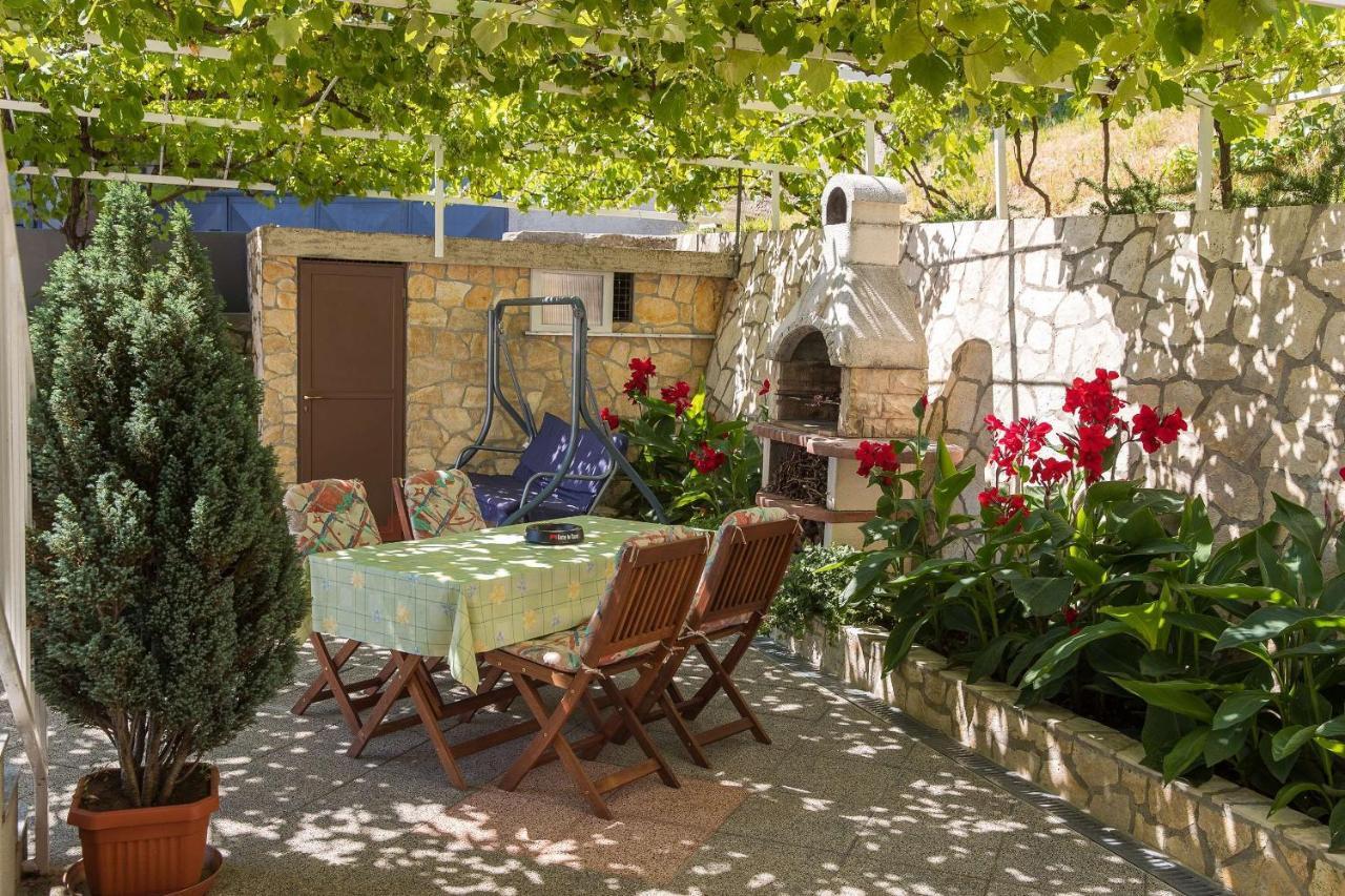 Apartment Karla Брибир Экстерьер фото