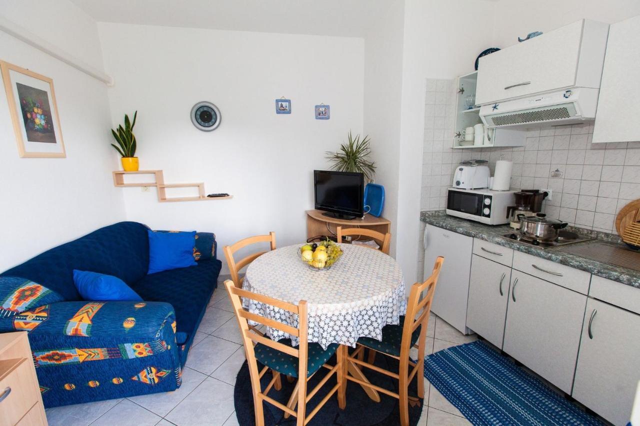 Apartment Karla Брибир Экстерьер фото